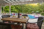 Pool side dining area 2